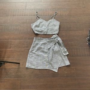 Two piece skirt set
